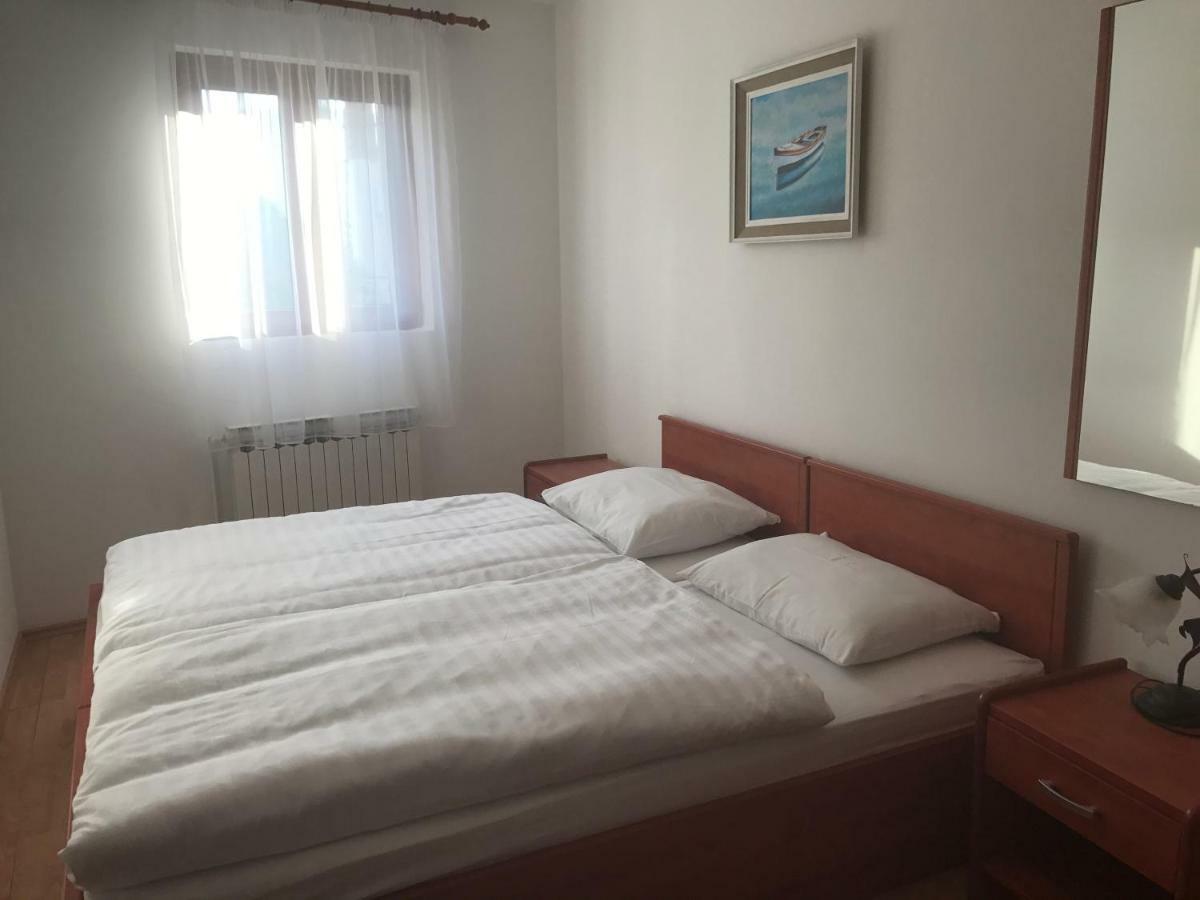Apartment Pulić Rab Town Bagian luar foto